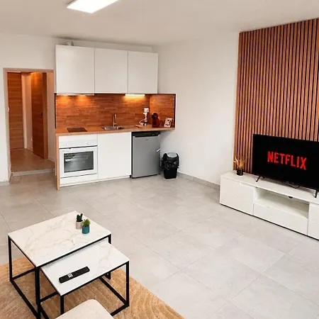 Apartment Le Cocon De La Marine Hyper Centre, Wi-fi Et Parking Cherbourg-en-Cotentin