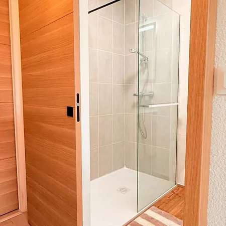 Apartment Le Cocon De La Marine Hyper Centre, Wi-fi Et Parking Cherbourg-en-Cotentin
